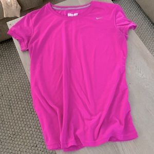 Nike dry-fit t-shirt